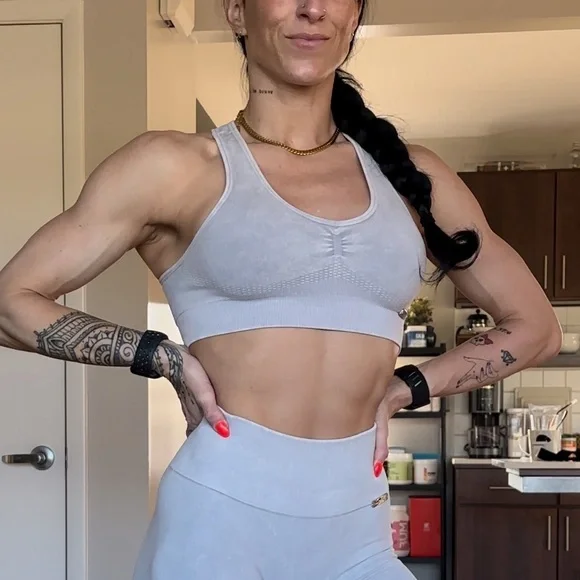 Seamless bombshell sportswear bra - Picture 2 of 7